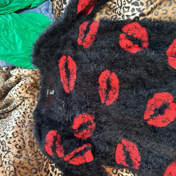 Forever 21 sweater - Picture 7 of 7